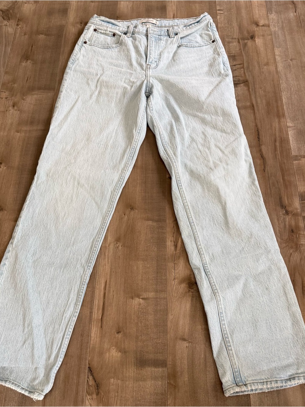 Abercrombie & Fitch The 90s Straight Jeans Mid Rise Curve Love 29 8L Denim Light